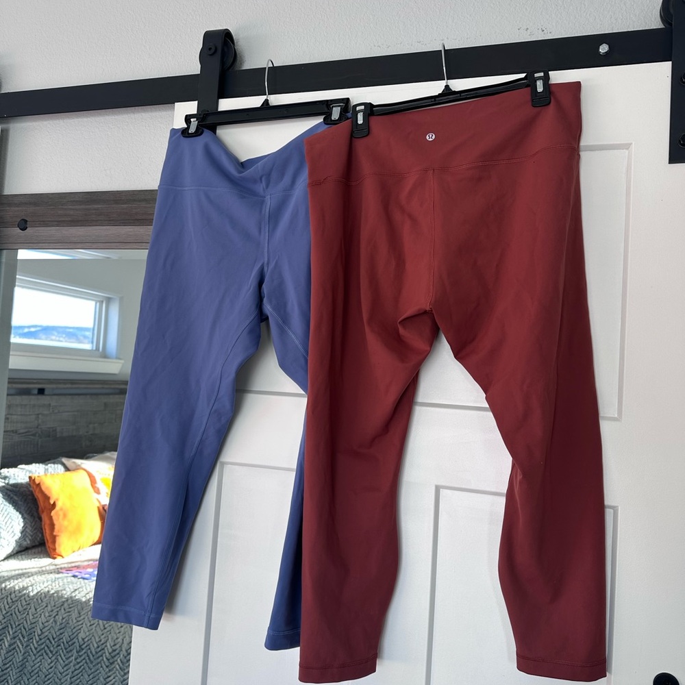 Lululemon size 18 Coral and Periwinkle Leggings